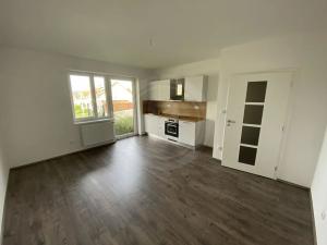Prodej bytu 1+kk, Tábor, U Areálu, 32 m2