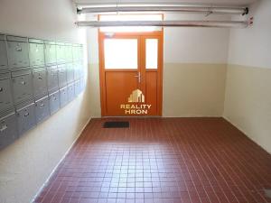 Prodej bytu 1+1, Chomutov, Zahradní, 35 m2
