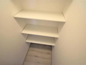 Pronájem bytu 3+kk, Praha - Kbely, Sedlářova, 77 m2