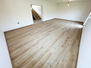 Prodej rodinného domu, Zeleneč, Konvalinková, 128 m2