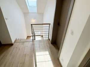 Prodej rodinného domu, Zeleneč, Konvalinková, 128 m2