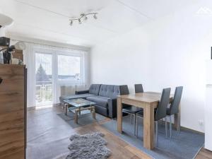 Prodej bytu 2+kk, Ždírec nad Doubravou, nám. 9. května, 58 m2