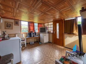 Prodej pozemku, Líšnice, 1061 m2