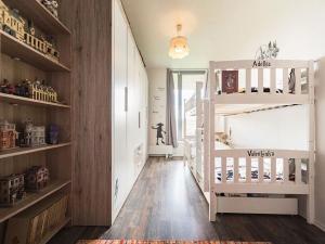 Prodej bytu 3+kk, Praha - Hrdlořezy, Mezitraťová, 82 m2