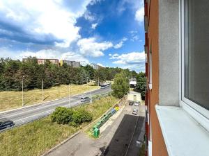 Pronájem bytu 2+1, Chomutov, Školní pěšina, 59 m2