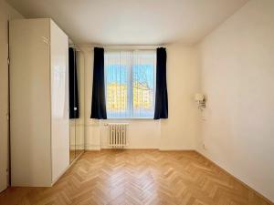 Prodej bytu 2+1, Praha - Hloubětín, Poděbradská, 53 m2