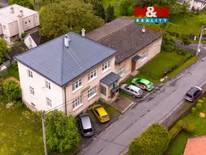 Prodej rodinného domu, Žlebské Chvalovice, 470 m2