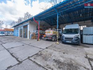 Prodej obchodního prostoru, Lišany, 832 m2
