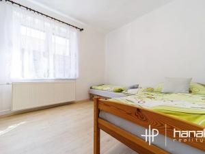 Pronájem bytu 2+1, Olomouc, Selské nám., 56 m2