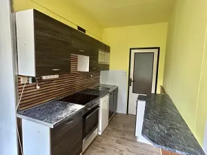 Prodej bytu 2+1, Broumov, Sídliště Křinické, 53 m2