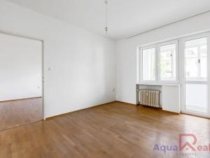 Prodej podílu bytu 2+1, Karlovy Vary, 5. května, 59 m2