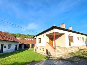 Prodej komerční nemovitosti, Horní Lhota, 564 m2