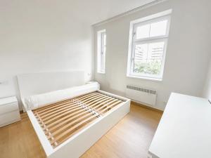Pronájem bytu 2+kk, Praha - Strašnice, Na Třebešíně, 59 m2