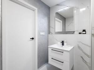 Prodej bytu 3+kk, Praha - Stodůlky, Ovčí hájek, 82 m2