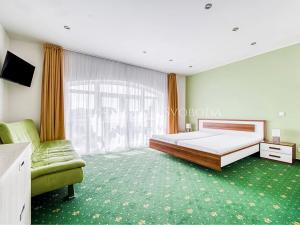 Prodej ubytování, Rosovice, 899 m2