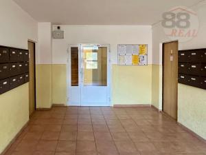 Prodej bytu 3+1, Klášterec nad Ohří, Budovatelská, 62 m2