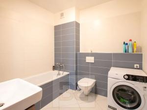 Pronájem bytu 2+kk, Praha - Dolní Měcholupy, Kryšpínova, 57 m2