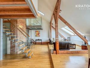 Pronájem bytu 3+kk, Praha - Smíchov, Hořejší nábřeží, 116 m2
