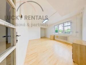 Pronájem kanceláře, Praha - Košíře, Hillebrantova, 25 m2