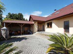 Prodej komerční nemovitosti, Miřetice, 956 m2