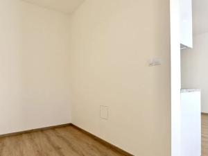 Pronájem bytu 1+kk, Brno, Fuchsova, 33 m2