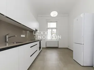 Pronájem bytu 2+1, Praha - Vinohrady, Chodská, 80 m2