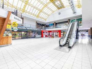 Pronájem obchodního prostoru, Praha - Záběhlice, Topolová, 40 m2