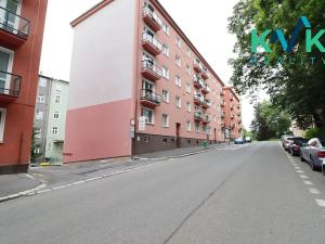 Pronájem bytu 2+1, Karlovy Vary, I. P. Pavlova, 54 m2