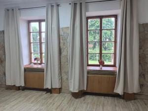 Pronájem bytu 2+kk, Česká Lípa, Erbenova, 46 m2