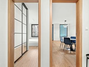Pronájem bytu 2+kk, Praha - Smíchov, Nádražní, 54 m2
