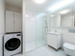 Pronájem bytu 2+kk, Praha - Smíchov, Nádražní, 54 m2