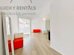 Pronájem bytu 1+kk, Praha - Žižkov, Olgy Havlové, 38 m2