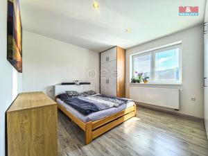 Pronájem bytu 3+kk, Dolní Dobrouč, 64 m2