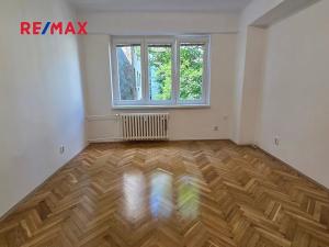 Pronájem bytu 2+kk, Praha - Vršovice, Oblouková, 53 m2