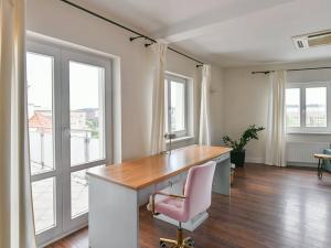 Prodej bytu 4+kk, Praha - Holešovice, Skalecká, 169 m2