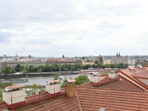 Prodej bytu 4+kk, Praha - Holešovice, Skalecká, 169 m2