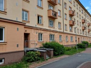 Prodej bytu 2+1, Pardubice - Zelené Předměstí, náměstí Dukelských hrdinů, 62 m2