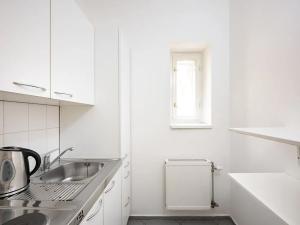 Pronájem kanceláře, Praha - Nové Město, Malá Štěpánská, 73 m2