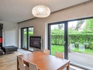 Pronájem bytu 3+kk, Praha - Vokovice, Nobelova, 105 m2