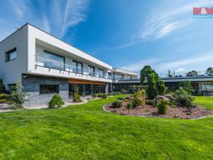 Prodej rodinného domu, Doubravčice, V Edenu, 1055 m2