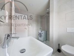 Prodej bytu 1+kk, Praha - Černý Most, Dobrovolného, 32 m2