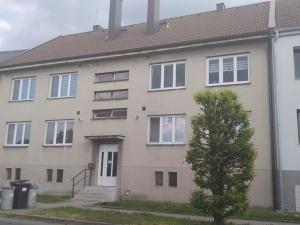 Pronájem bytu 2+1, Hulín, Holešovská, 56 m2