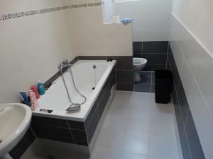 Prodej bytu 2+1, Děčín, Na Vyhlídce, 63 m2