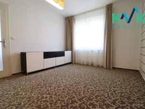 Pronájem bytu 3+kk, Karlovy Vary, Italská, 73 m2