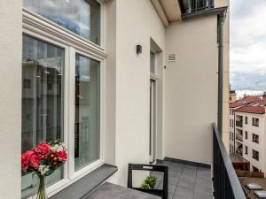 Pronájem bytu 3+kk, Praha - Vinohrady, Francouzská, 75 m2