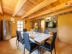 Prodej rodinného domu, Loket - Údolí, 180 m2
