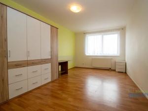 Pronájem bytu 3+kk, Praha - Kbely, Pod Nouzovem, 88 m2