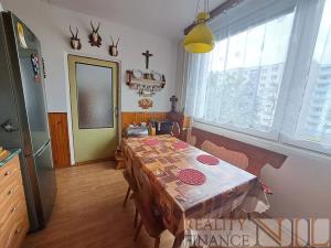 Prodej bytu 3+1, Rokycany, K Řece, 71 m2
