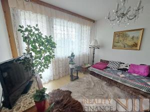 Prodej bytu 3+1, Rokycany, K Řece, 71 m2