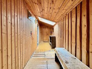 Prodej chaty, Moldava, 100 m2